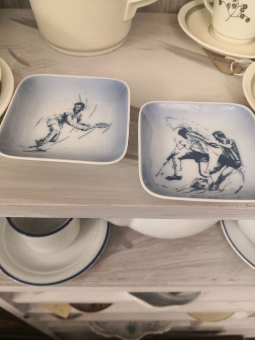 Порцеланови чинии Noritake