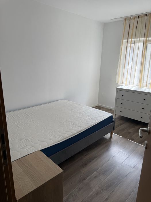 Vand apartament 3 camere 1 mai et.3