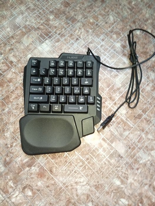 Продам конверт игровой для игры в разные шутеры