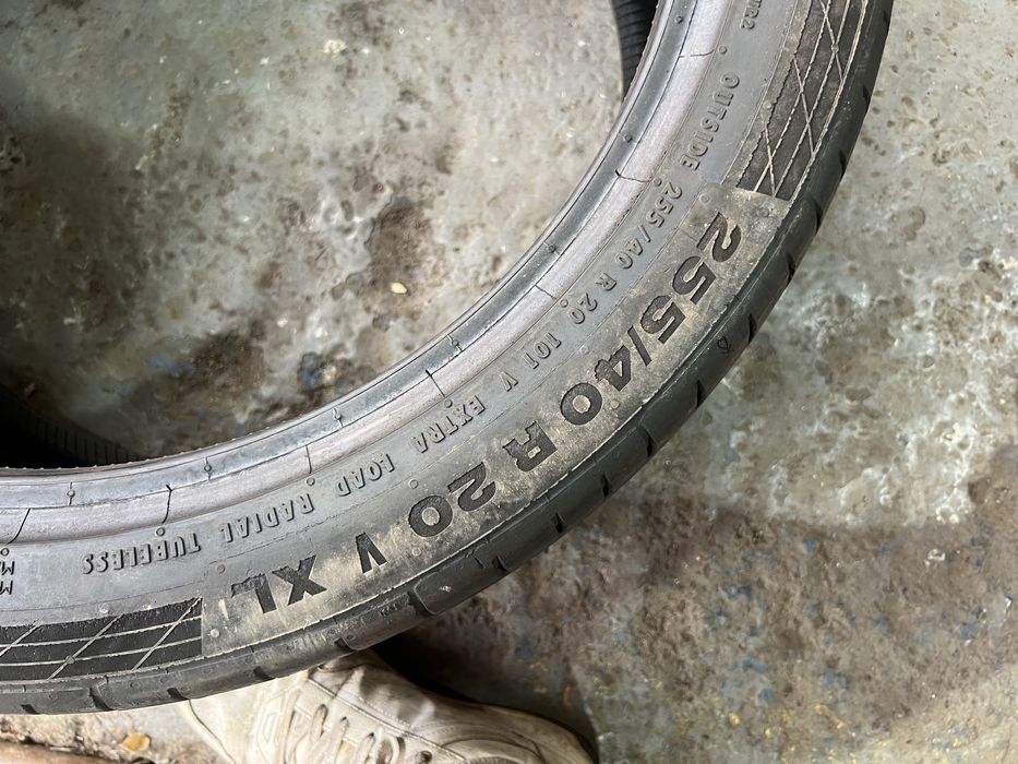 255 40 20 continental vara dot 2020