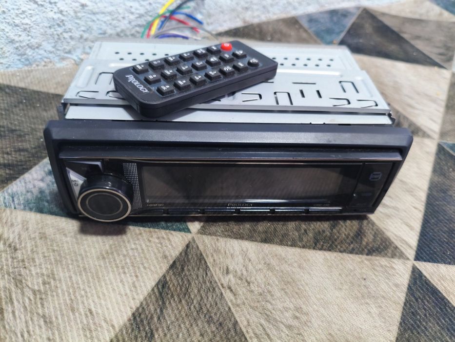 Продам процессорную магнитолу PROLOGY  CMD340