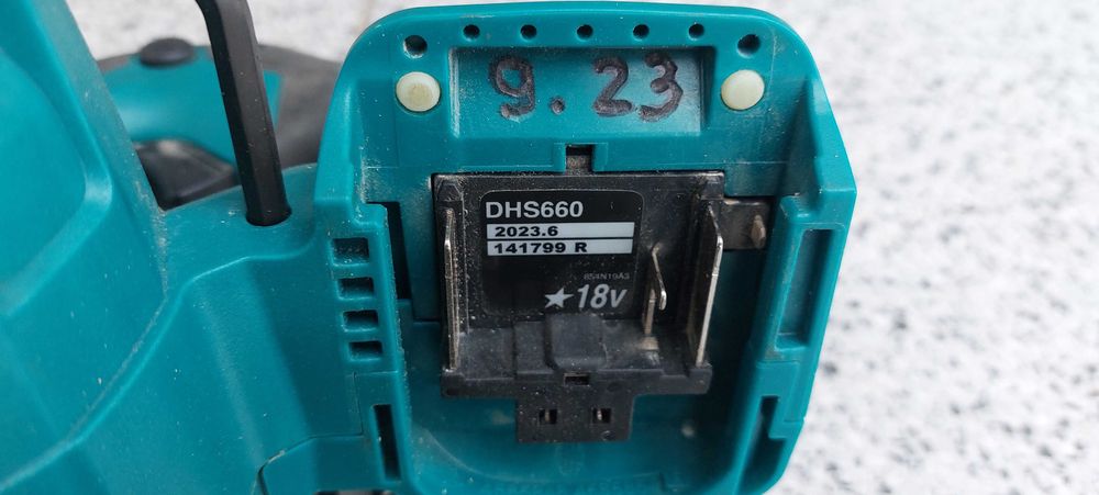 Circular de mana makita 18 v