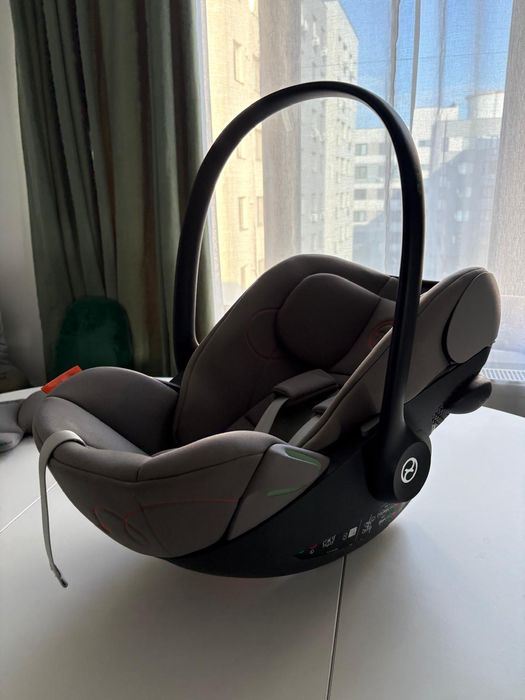 Scoica Cybex Cloud G i-Size, Lava Grey