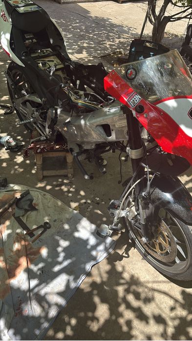 Vand piese aprilia rs125