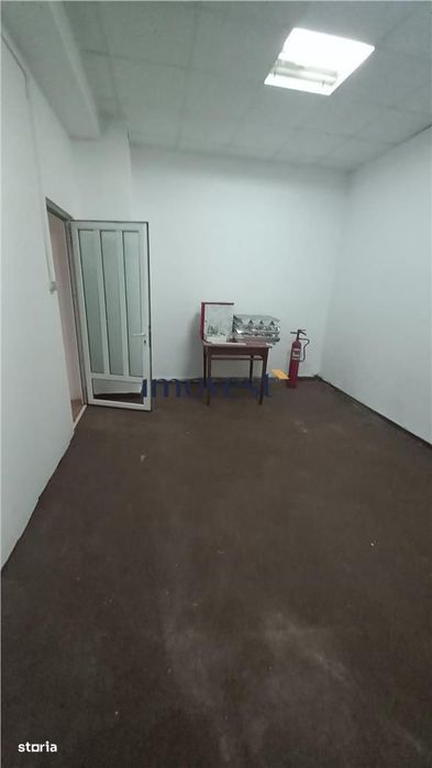 De inchiriat spatiu comercial