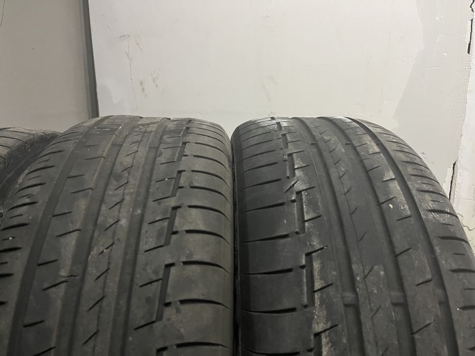Продам компоект шин Continental R17