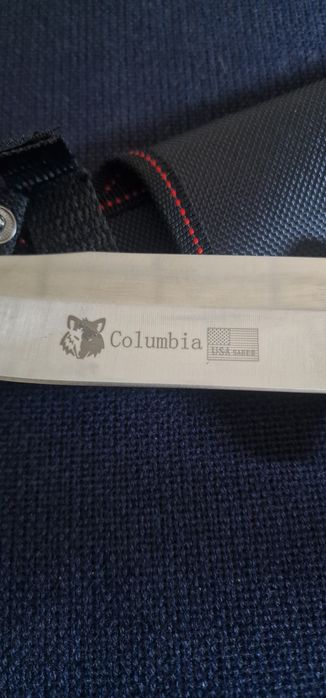Ловджийски нож Columbia.