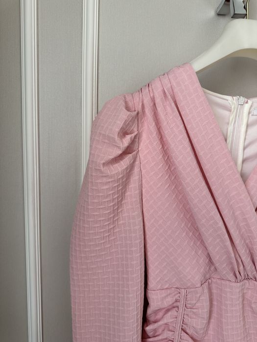 Продаю коктейльное платье