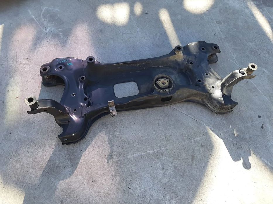 jug cadru motor 1.8 tfsi skoda yeti 5l 4x4