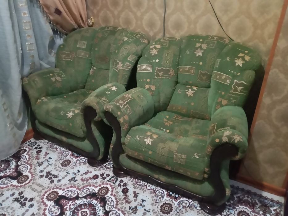 Продаётся  Диваны и кресла