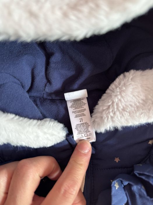 Одежда детскаЯ на осень и зиму куртки