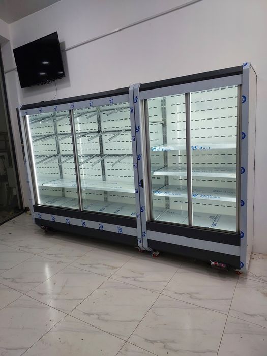 Витрина холодильник шкаф