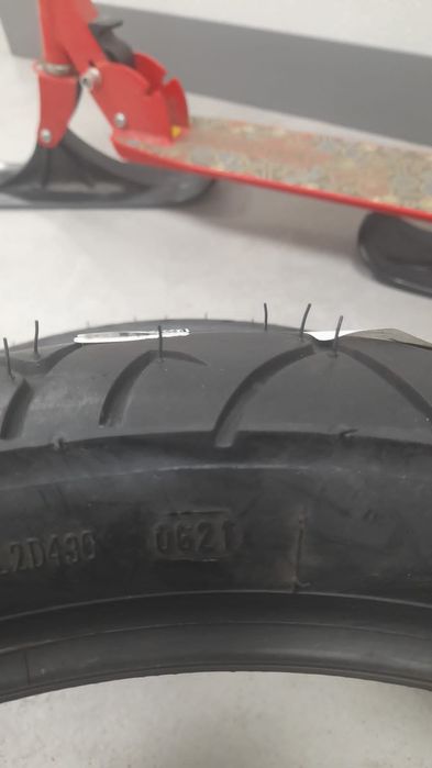 Продаётся мотошина Firelli.