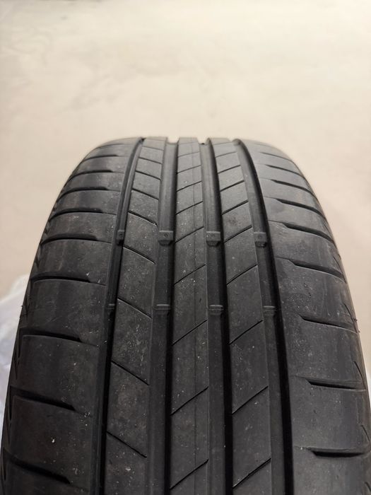 Продавам 4 бр летни гуми Bridgestone Turanza 225/45/17