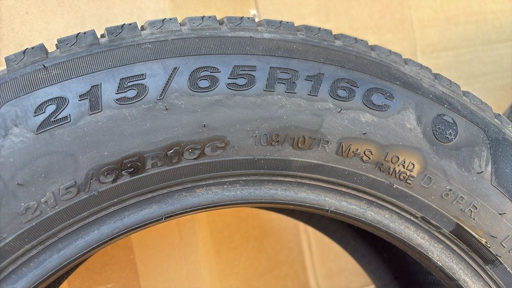 Бусови гуми 215/65/R16C, 2023 г.