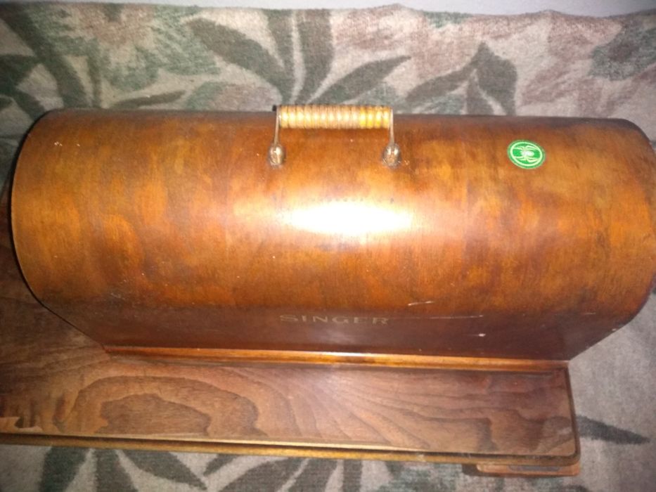 Капакци за шевна машина ,за декорация ."