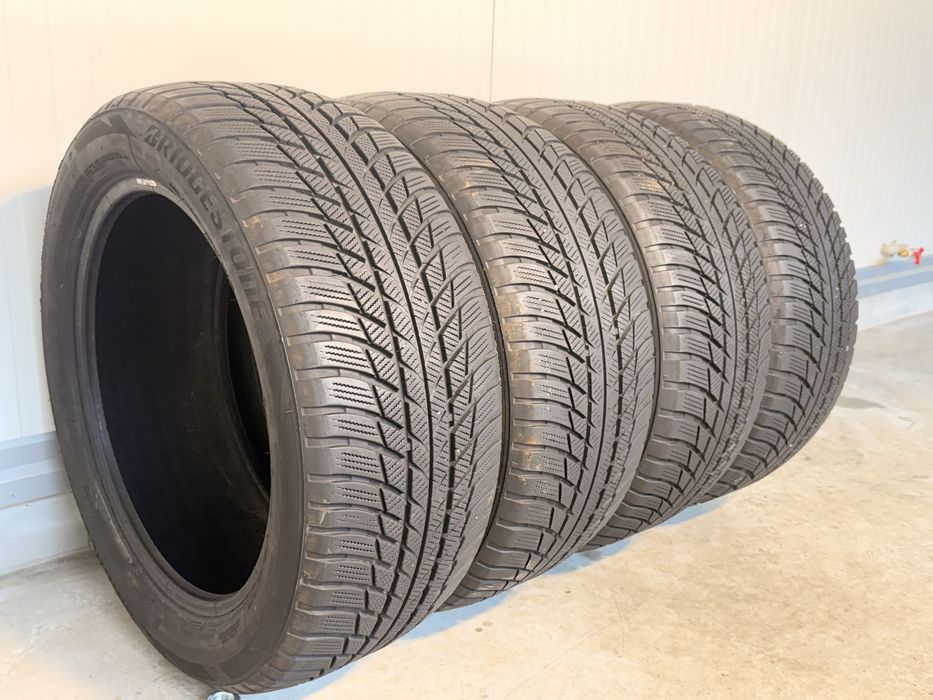 225/50/17 зимни гуми BRIDGESTONE BLIZZAK LM001