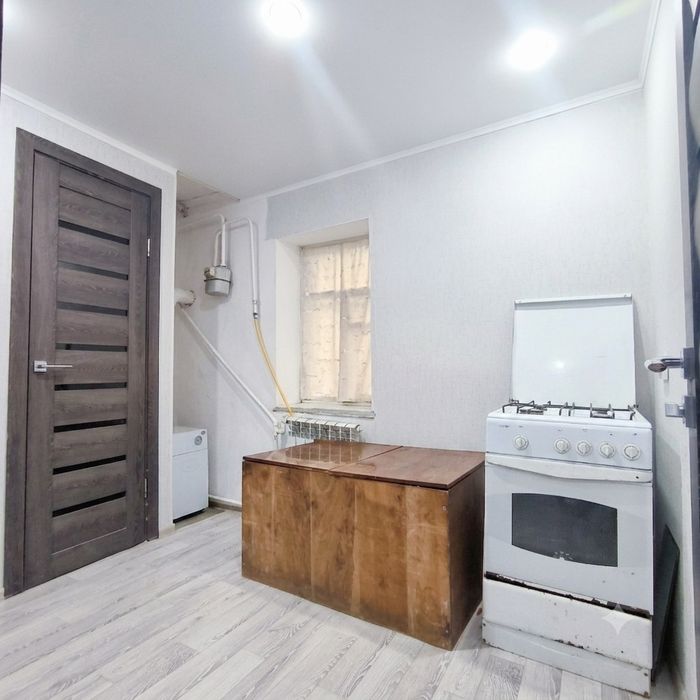 Продам 1 ком квартиру в районе ПедИнститута