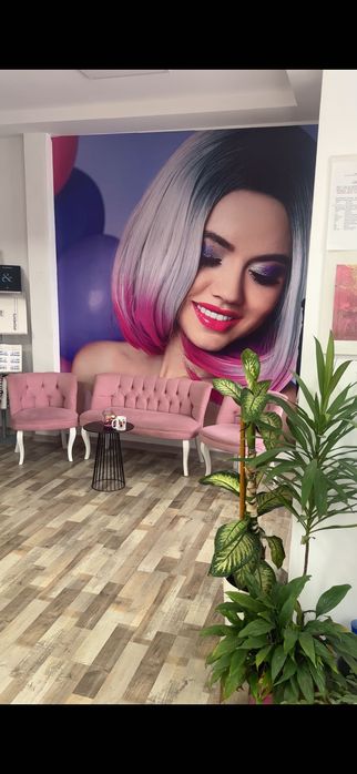 Inchiriez Post Frizerie / Barber , Manichiura /Pedichiura