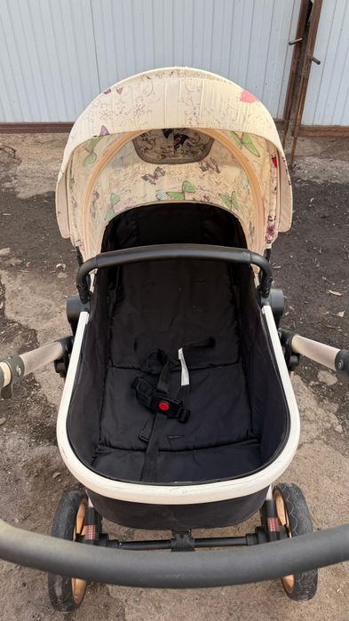 Коляска детская в хорошем состоянии