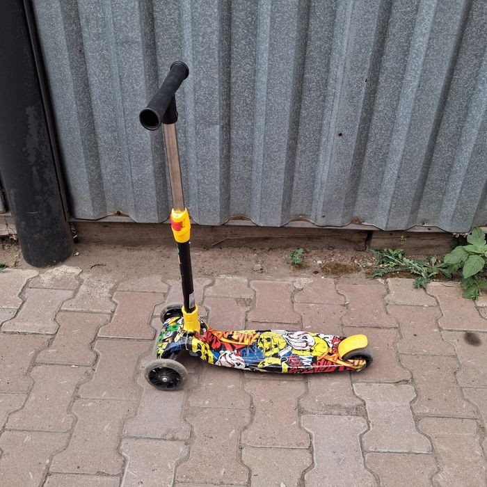 Продам самокаты детские