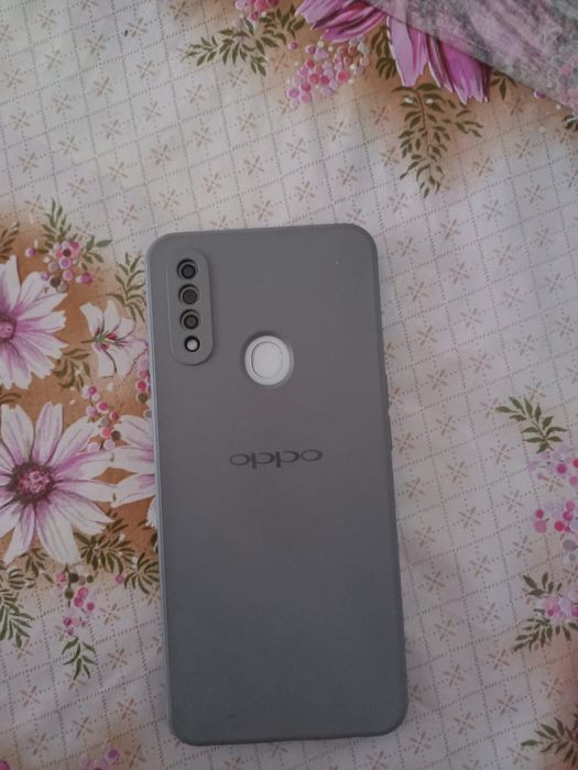 Оппо А 31 с коробкой
