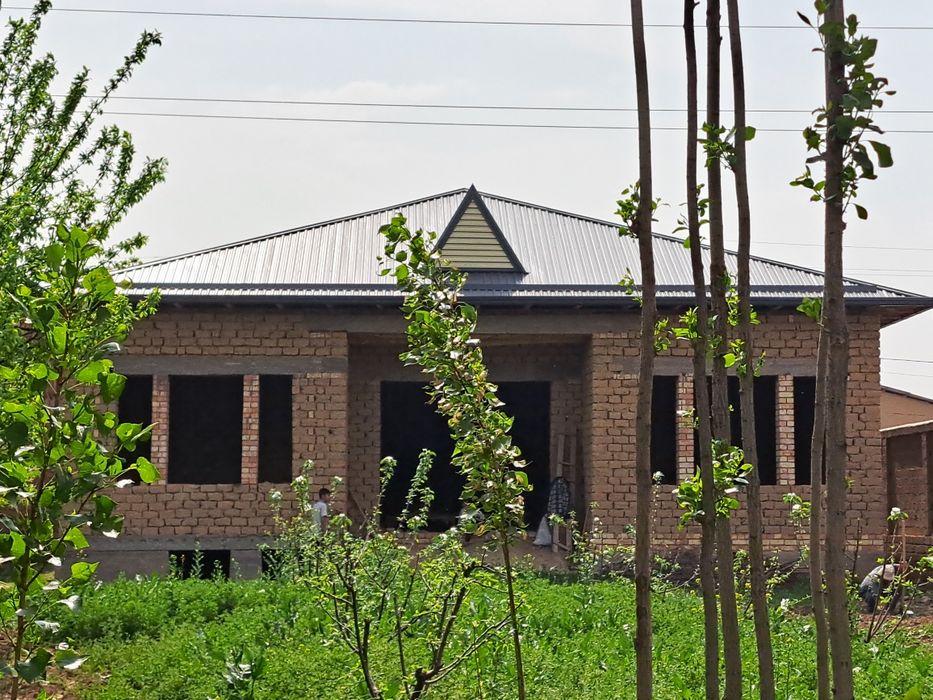 Участка сотилади 13 сотих