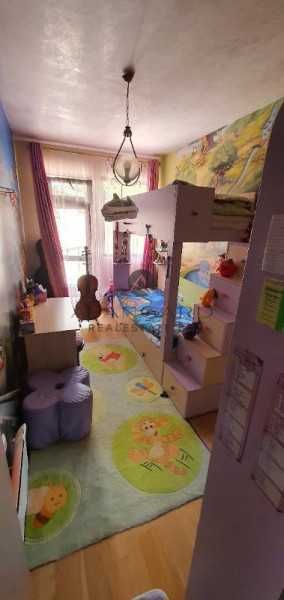 Продава се Къща в Пловдив, Център - 540 кв.м за 2019 €/кв.м - Снимка #7