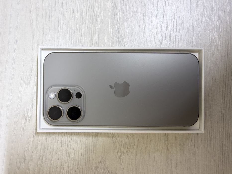 Apple Iphone 16 pro max