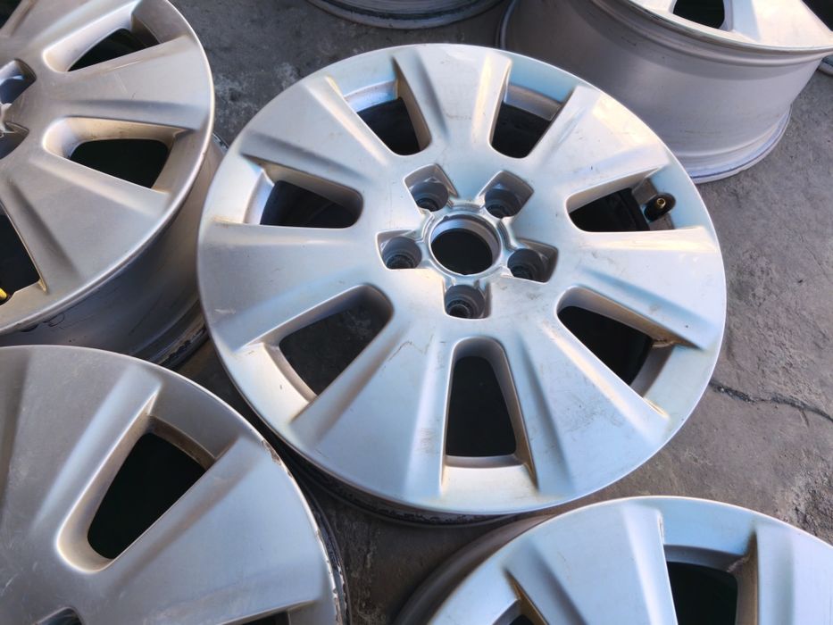 16" оригинални алуминиеви джанти за Audi A3/Vw/Skoda.