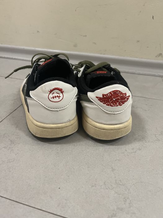 Обувки Travis Scott Jordan 1 Low