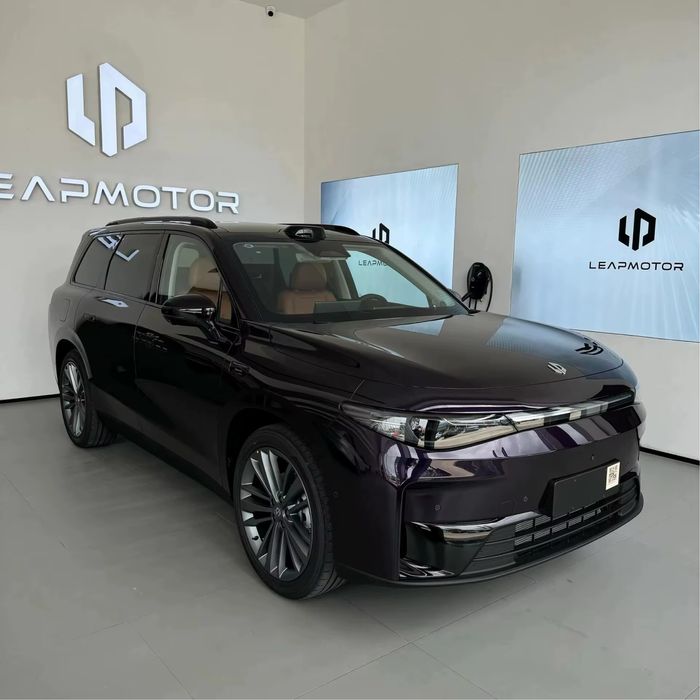 Сотувда LEAPMOTOR C16 Restayling 2026 йил, фулл топовый позиция