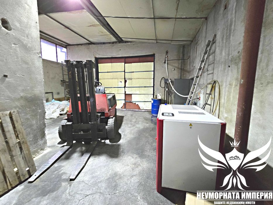 Дава се под наем Склад в Асеновград - 3040 кв.м за 427916.01 € - Снимка #9