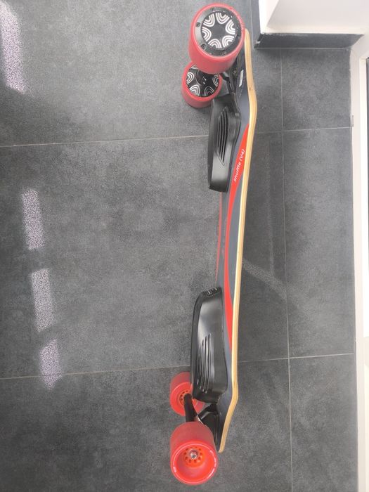 Longboard Meepo V4 Shuffle electric