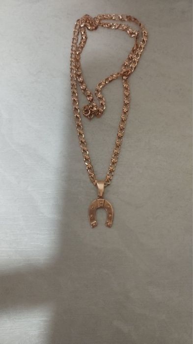 Золотистая цепочка с подвеской «Подкова»