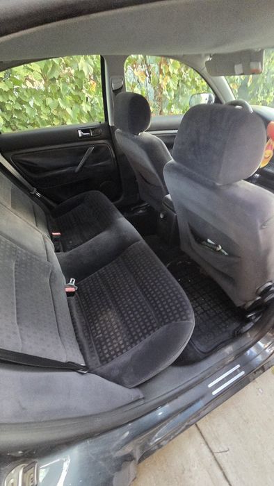 Vând VW Passat B 5.5