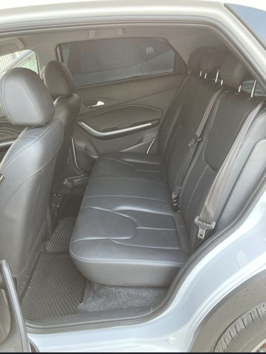 Chery tiggo 2 piro sotiladi 1qul moshina