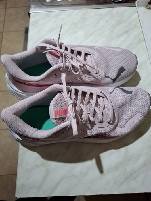 Продавам маратонки Puma