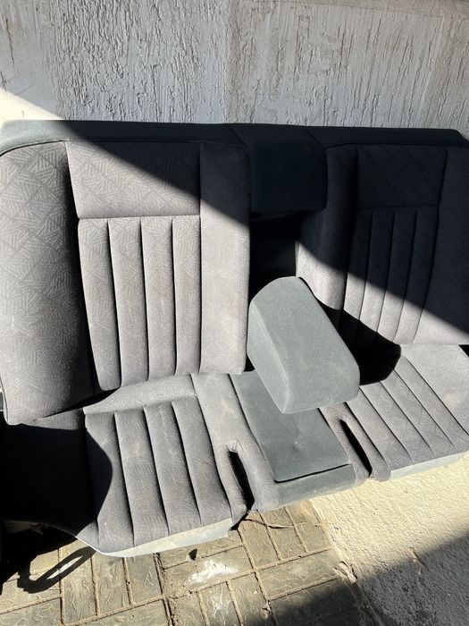 Комплект сидений w124