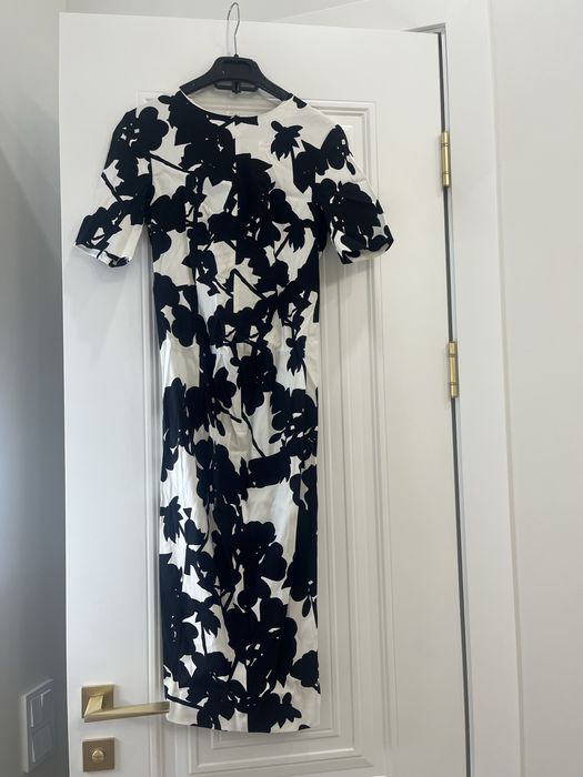 Продаю гардероб maxmara (разгрузка)