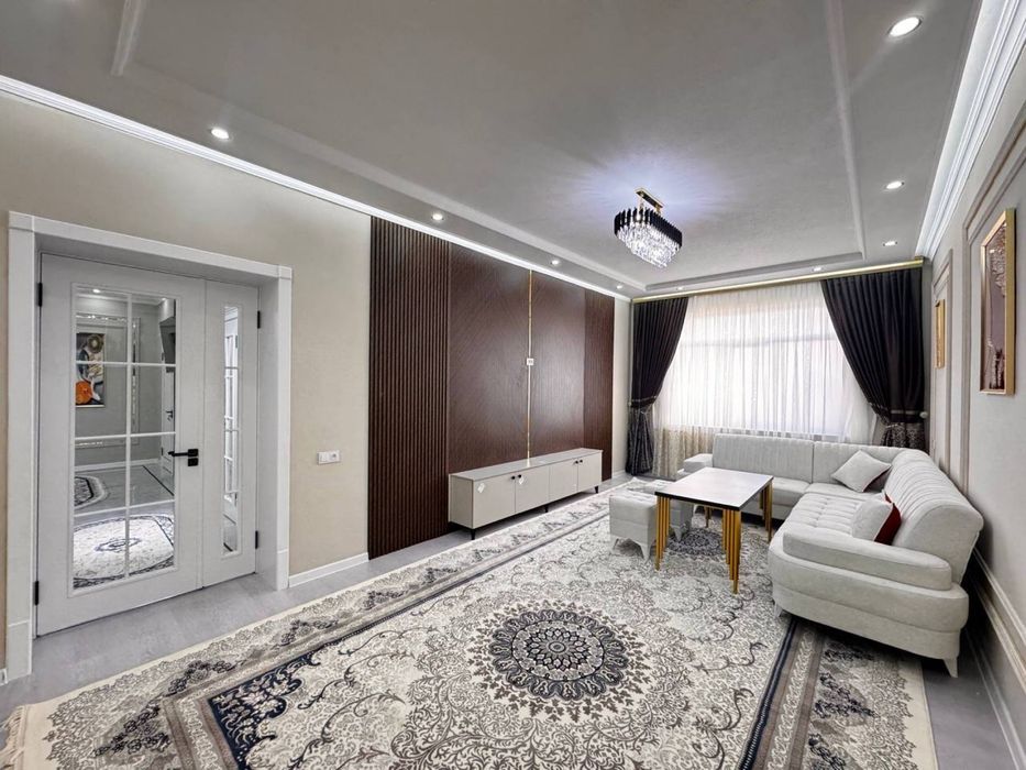 Samarqand shaharda uy sotiladi! 3x xona + xol.