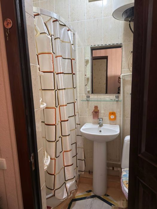 Pokiza uy ijaraga beriladi !!!