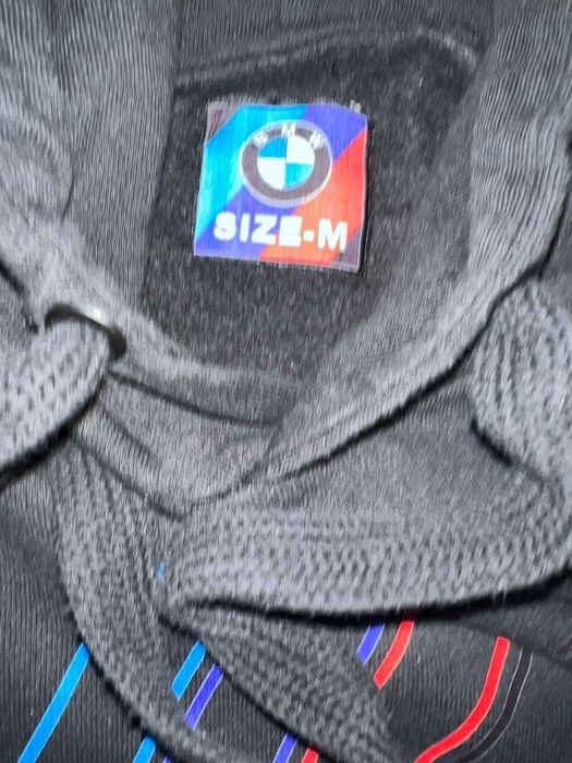 Комплект долнище и суитшърт на BMW