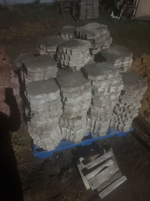 Брусчатка БУ 40 квадратов