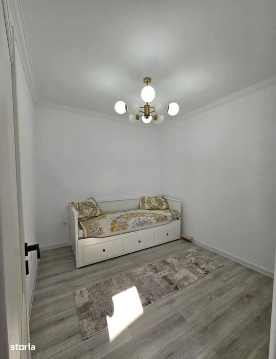 Casă cu 3 camere, garaj și curte, în Bucureștii Noi
