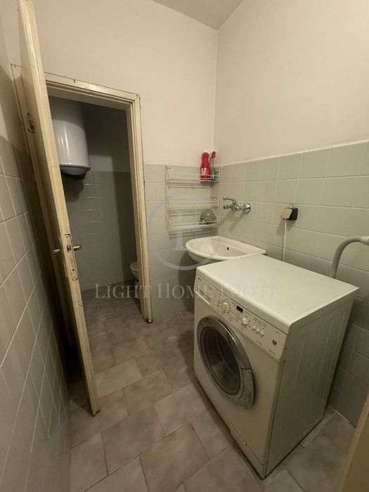 Продава се Тристаен апартамент в Пловдив, Център - 109 кв.м за 2152 €/кв.м - Снимка #8