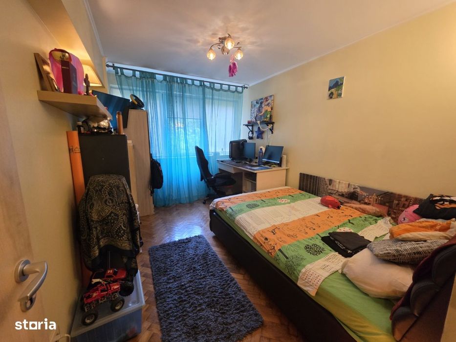 Basarabia intersectie Campia Libertatii, 10 minute metrou Piata Muncii