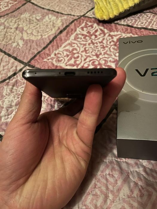 Vivi v29 GB256 сотка жаксы