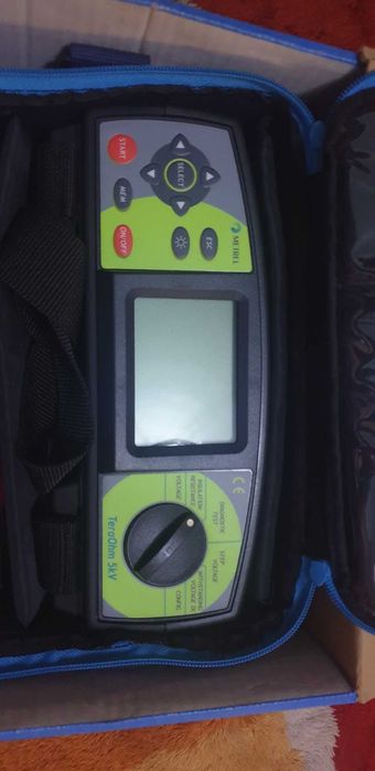 De vanzare Metrel M 2077 TeraOhm 5kV este un megohmetru