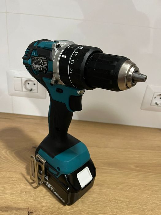 Set Makita brushlesss 18V bormasina DHP484 și impact DTD172